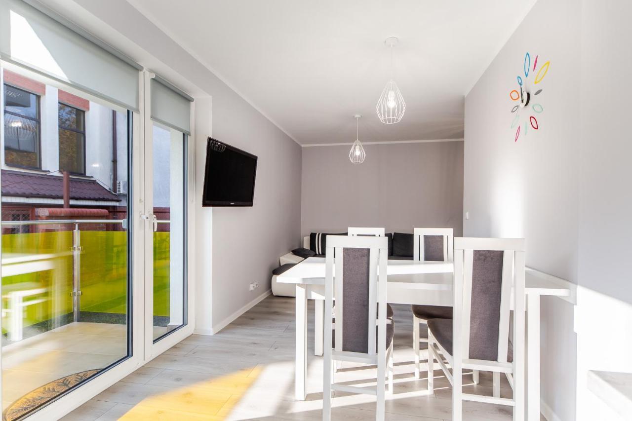Kolorowe Balkony - Sloneczny Apartament W Miedzyzdrojach By Noclegi Renters Мендзыздрое Экстерьер фото